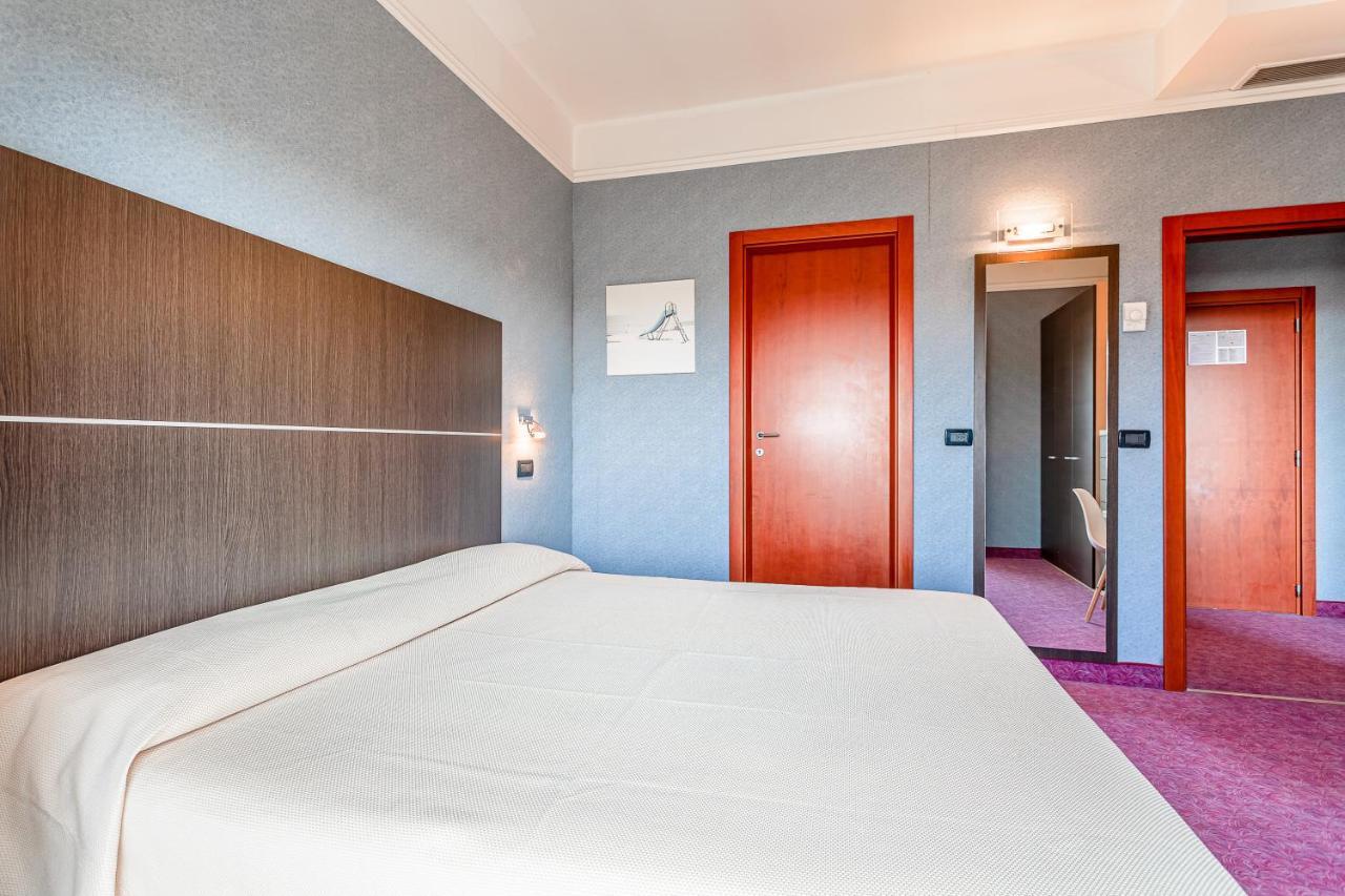 بيلاريا-إيجيا مارينا Residence & Suites المظهر الخارجي الصورة