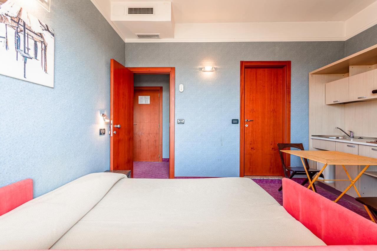 بيلاريا-إيجيا مارينا Residence & Suites المظهر الخارجي الصورة