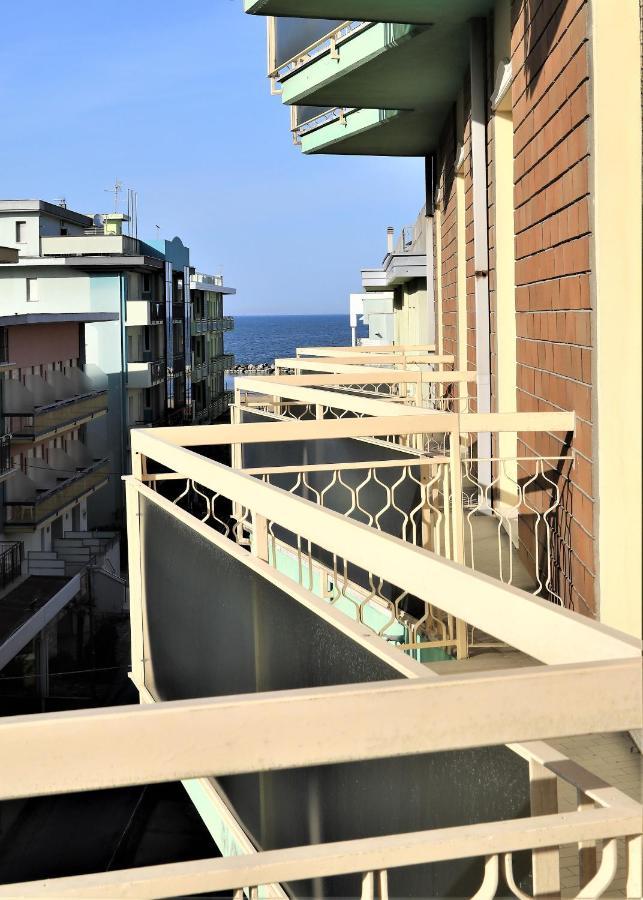 بيلاريا-إيجيا مارينا Residence & Suites المظهر الخارجي الصورة